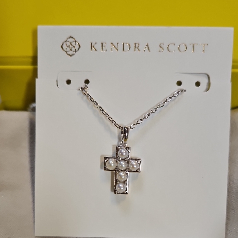 New Kendra Scott Silver and Pearl  Cross Necklace